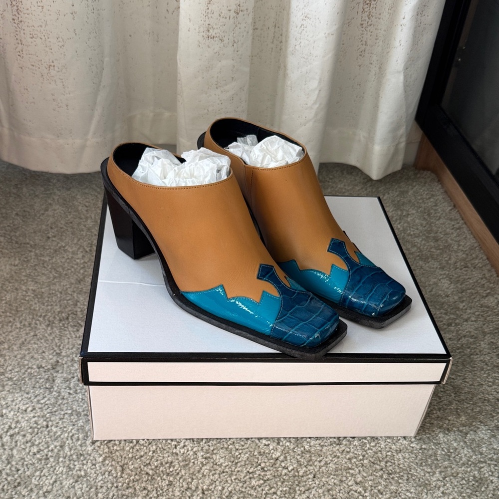 Miista Dory beige and turquoise croc mules